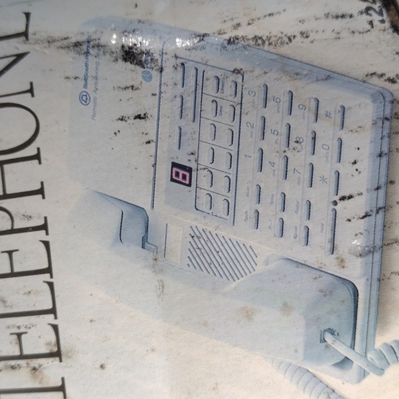 Answering System Telephone - White NWT - Picture 3 of 5